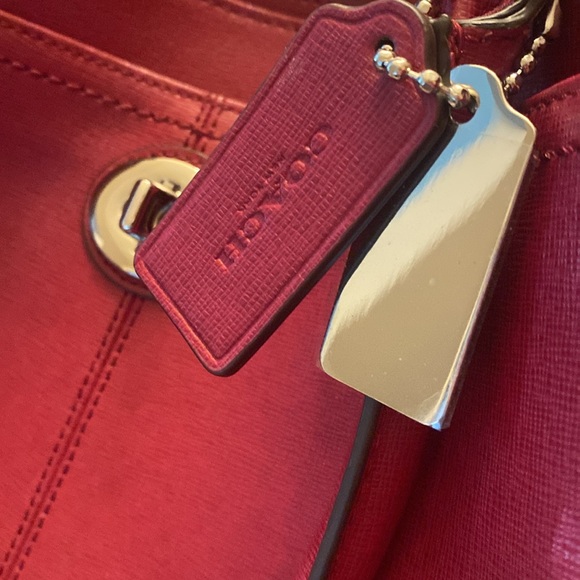 Coach tote deep red like new condition - Picture 8 of 14